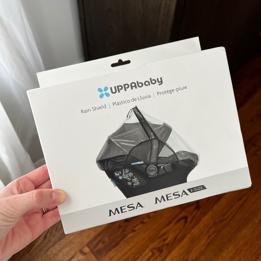 NEW IN BOX Uppababy Mesa Rain Shield